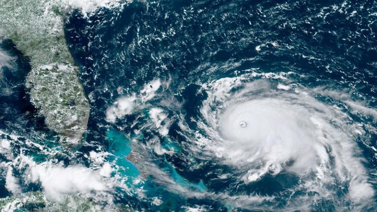 imagenes del huracan dorian en las bahamas